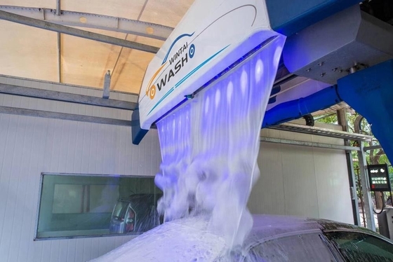 360 Döner Kollu Dokunmasız Araba Yıkama Makinesi Kendine Hizmet Ödemesi Sistemiyle