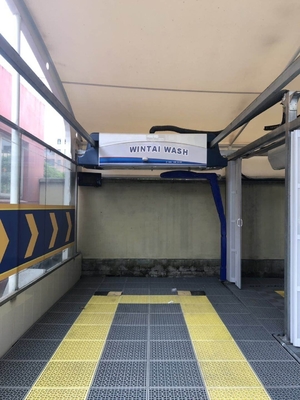 Metal Çerçeve Tam Otomatik Dokunmasız Araba Yıkama Makinesi WT360 150L Su tüketimi
